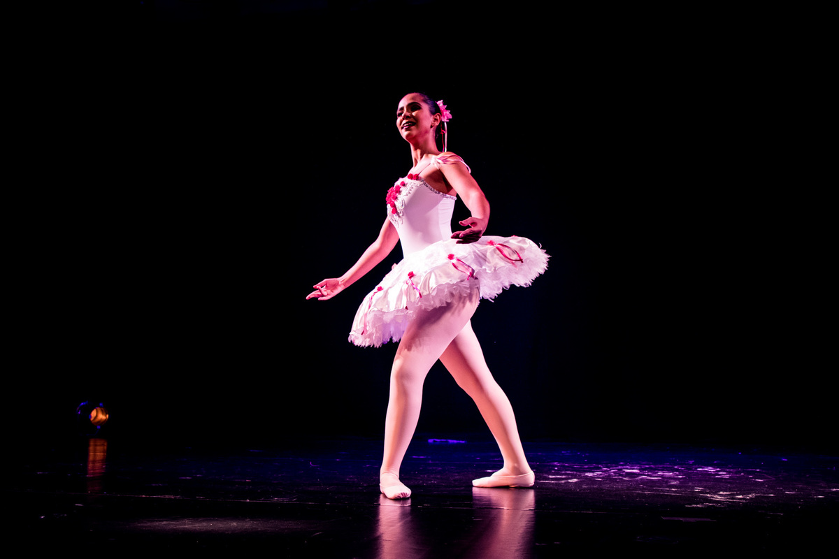 Bailarina Lorena Santana - Henrique Drobnievski