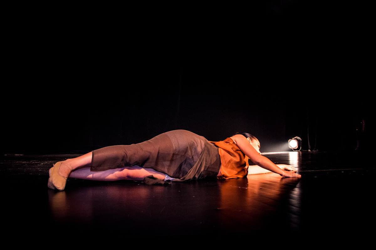 Bailarina Lorena Santana - Henrique Drobnievski