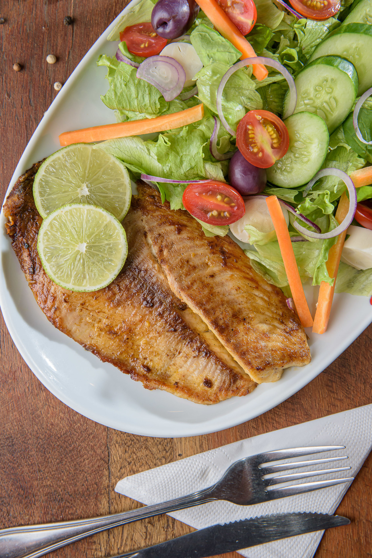 fotografia de comida, ribeirão preto, tempero brasileiro, photofood, fotógrafo em ribeirão preto, fotografia para restaurante, fotografia gastronômica, prato executivo, foto de comida, filé de peixe