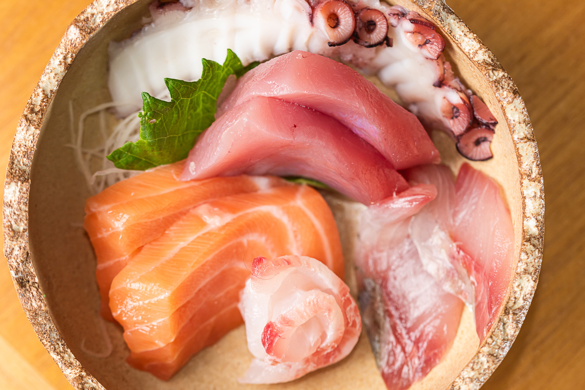 Explore a magia da fotografia de comida asiática no coração de Ribeirão Preto, com a equipe do Kay Asinan Cuisine. Nossas lentes capturam a culinária asiática. Fotografia de comida asiática no seu melhor, só com a Photo&food