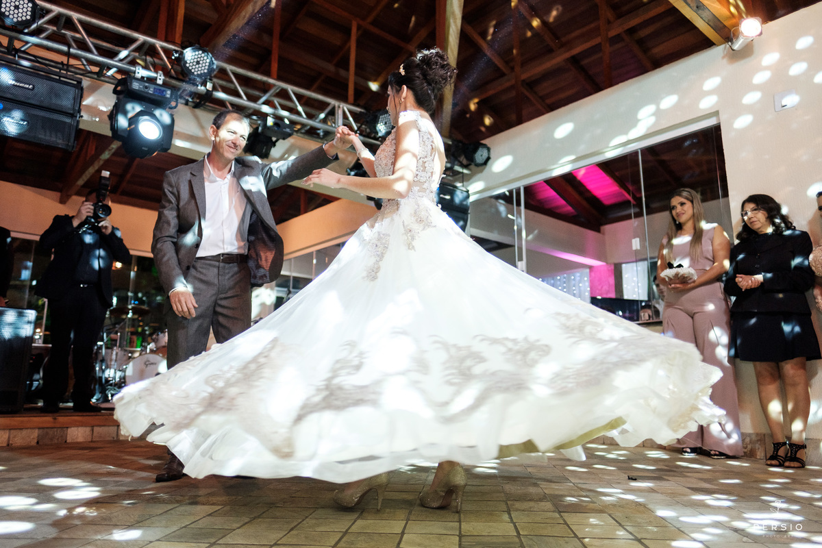 Dança da debutante com o pai