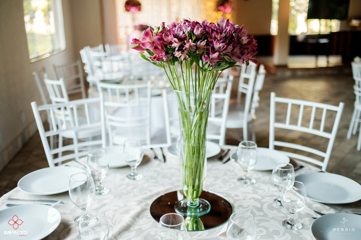 arranjo de mesa casamento marsala