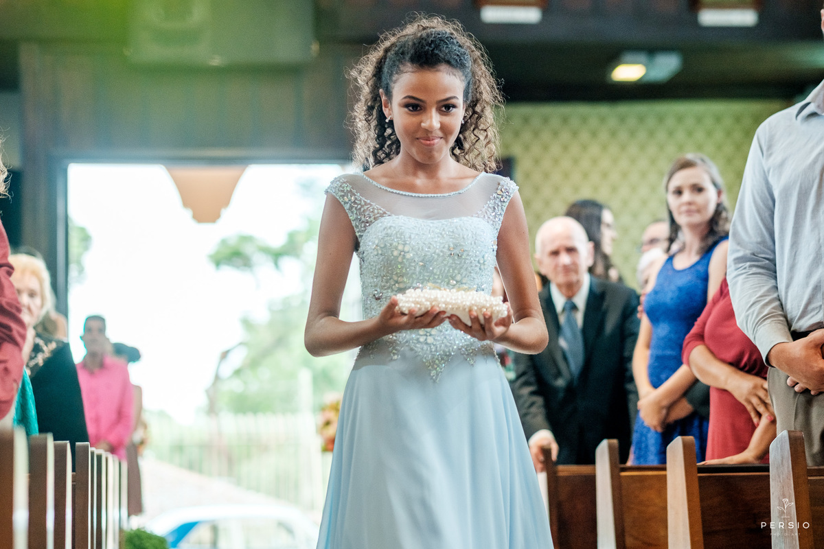 dama das alianças adolescente