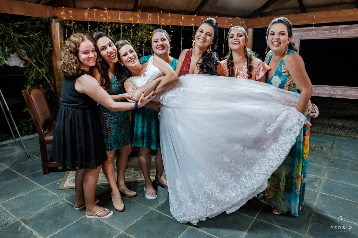 noiva com as amigas