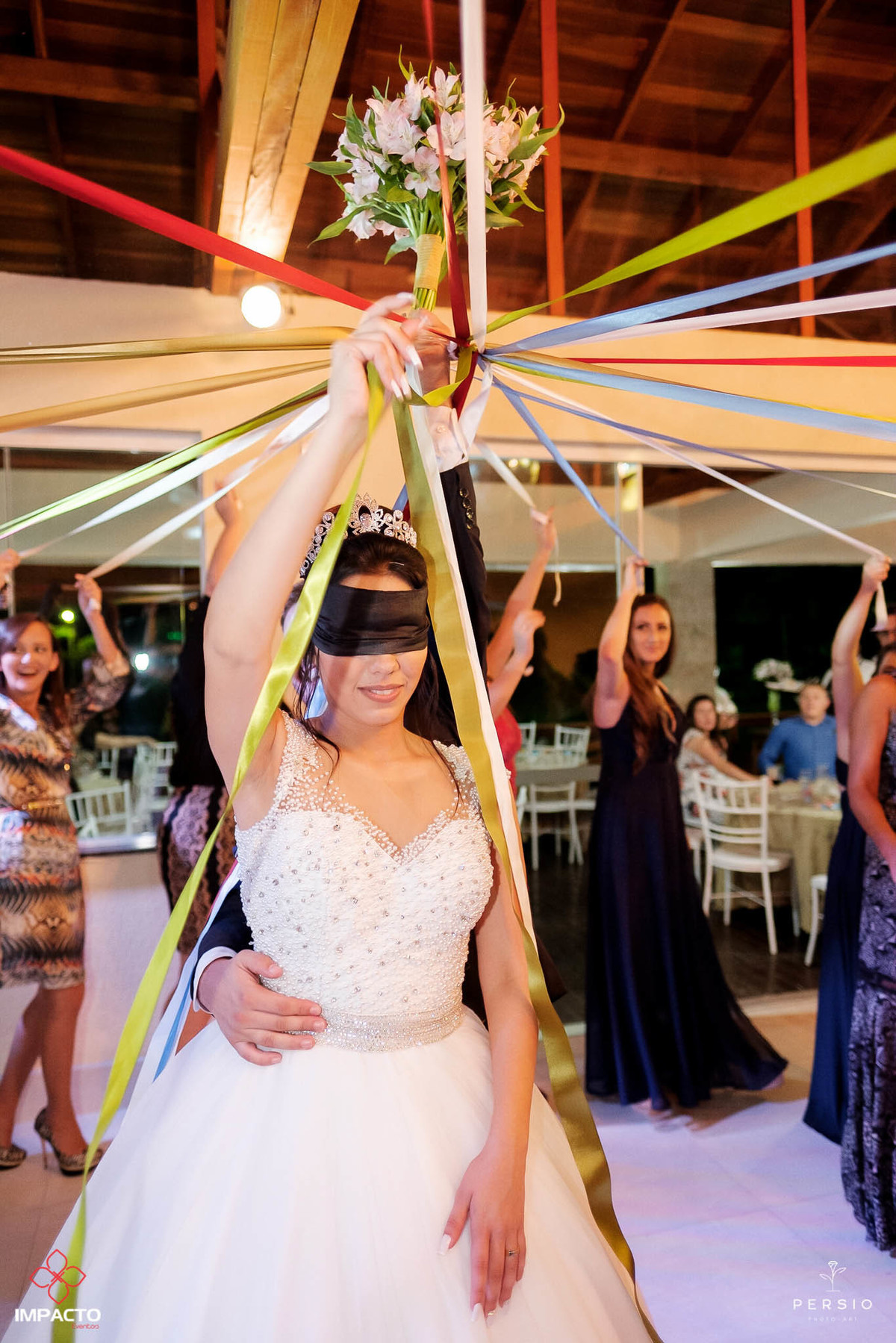buquê de fitas casamento