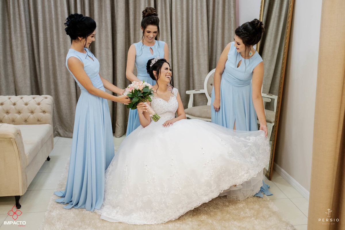 noiva com damas de honra