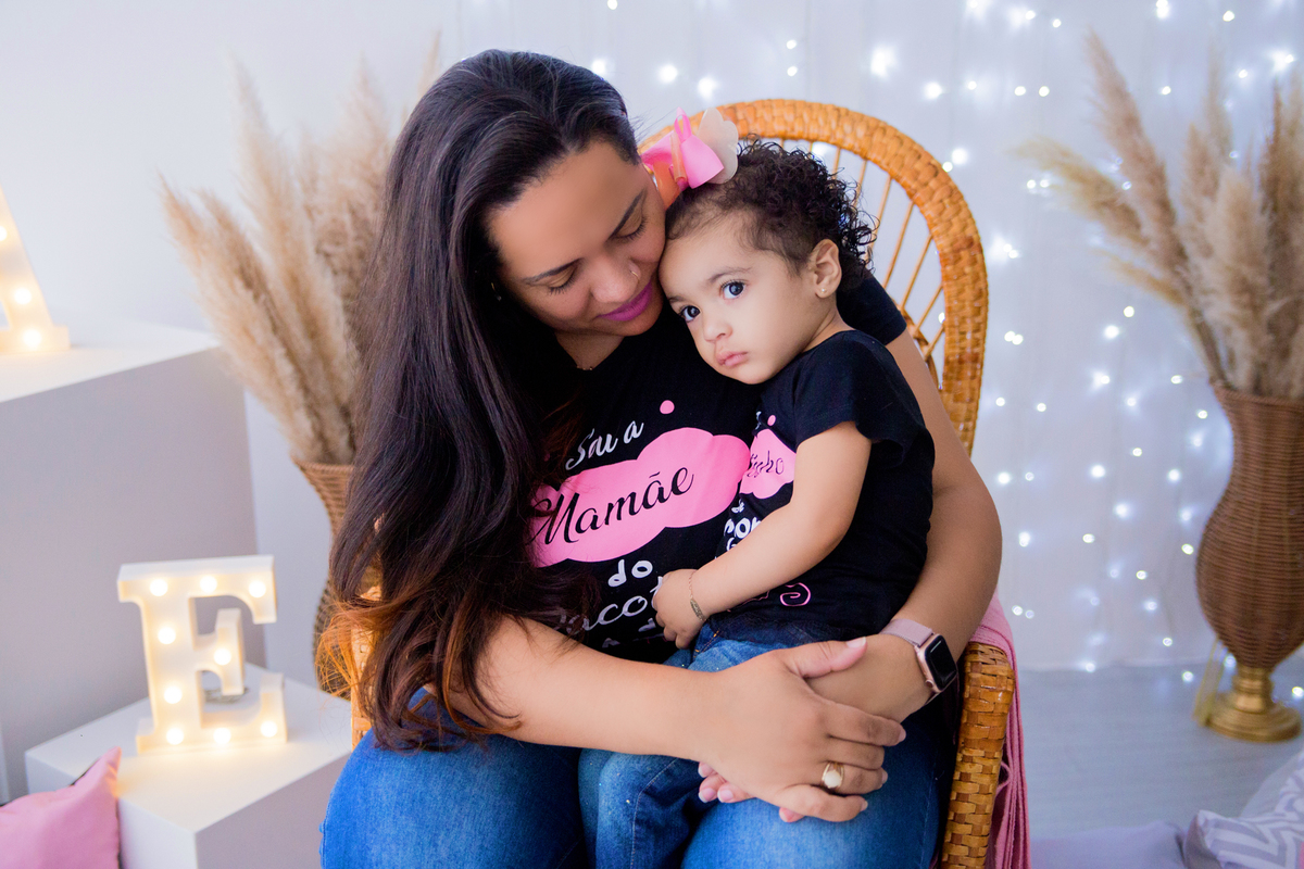 acompanhamento mensal de bebe caxias do sul figurino cenario tematico  personagem foto infantil serra gaucha fotografia familia mundo azul rosa ensaio fotografico crianca newborn baby menino menina smash the cake esmague o bolo banheira urso circo