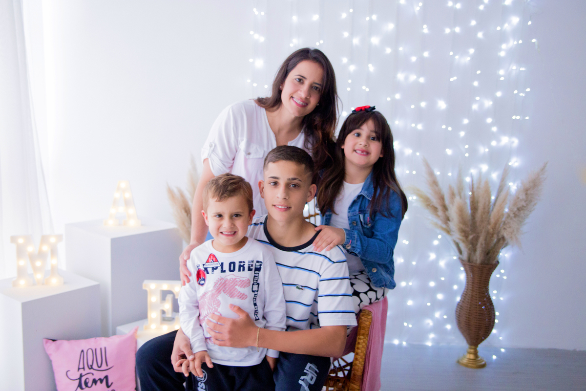 acompanhamento mensal de bebe caxias do sul figurino cenario tematico  personagem foto infantil serra gaucha fotografia familia mundo azul rosa ensaio fotografico crianca newborn baby menino menina smash the cake esmague o bolo banheira urso circo