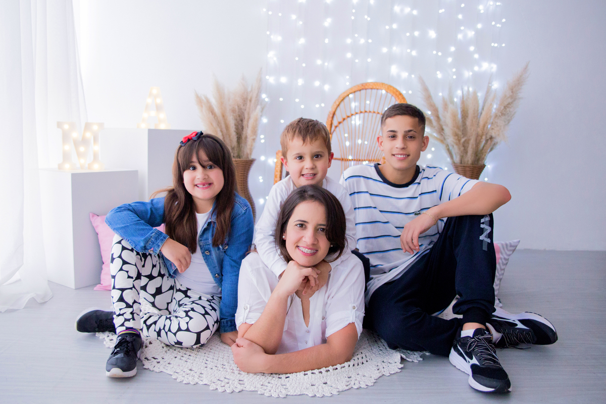acompanhamento mensal de bebe caxias do sul figurino cenario tematico  personagem foto infantil serra gaucha fotografia familia mundo azul rosa ensaio fotografico crianca newborn baby menino menina smash the cake esmague o bolo banheira urso circo