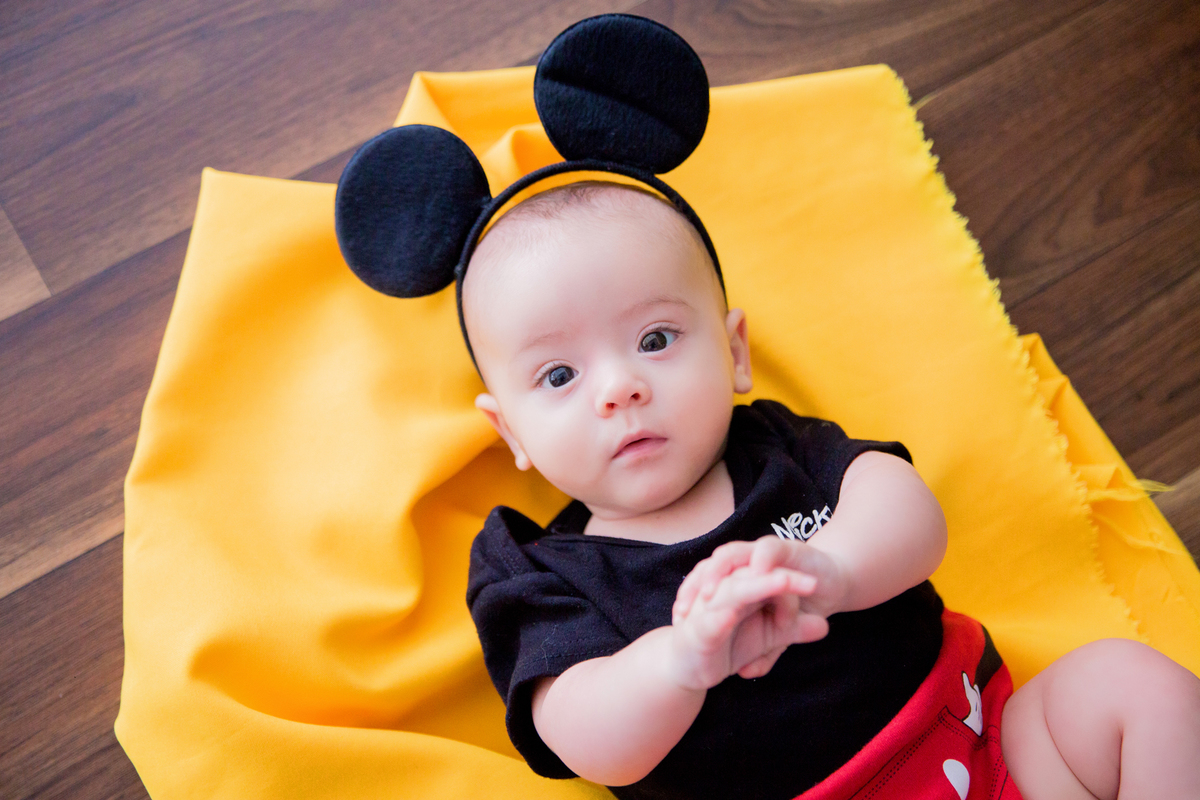 acompanhamento mensal de bebe caxias do sul figurino cenario tematico  personagem foto infantil serra gaucha fotografia familia mundo azul rosa ensaio fotografico crianca newborn baby menino menina smash the cake esmague o bolo banheira urso circo