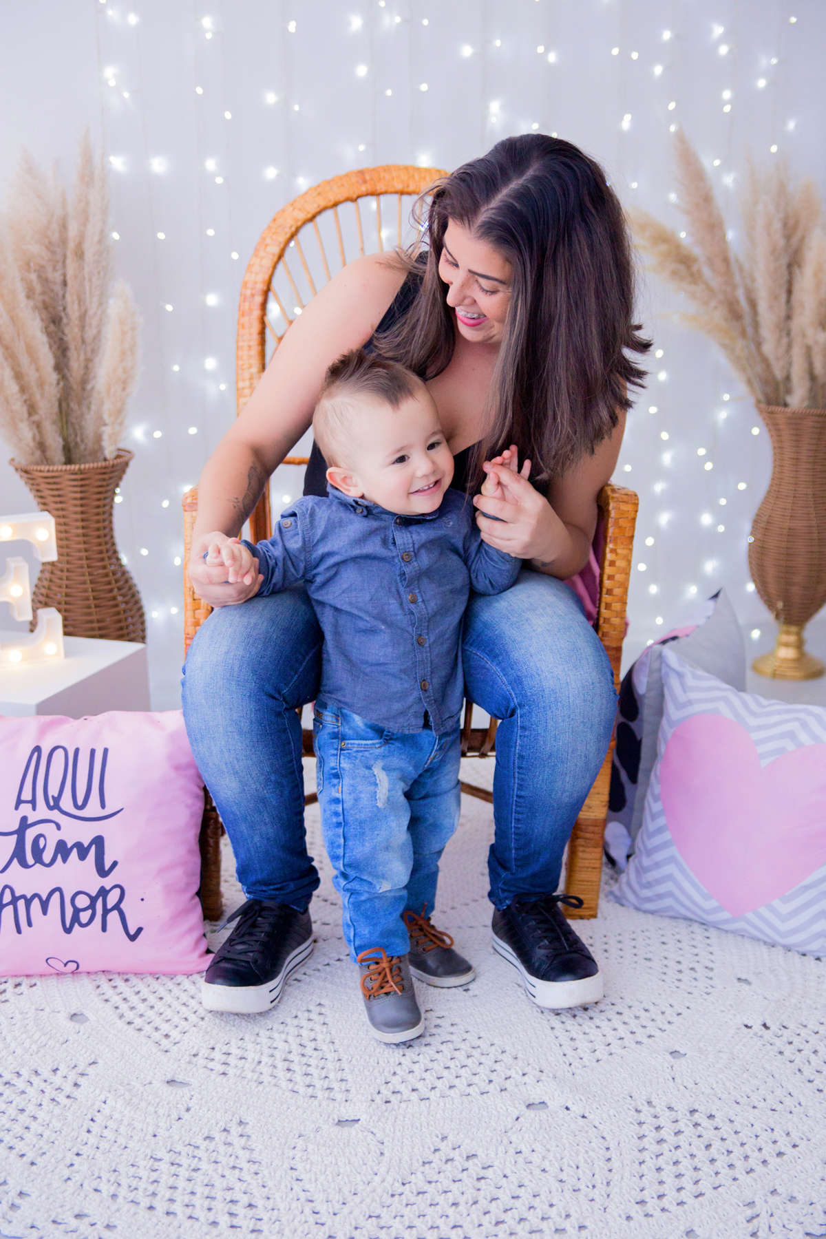 acompanhamento mensal de bebe caxias do sul figurino cenario tematico  personagem foto infantil serra gaucha fotografia familia mundo azul rosa ensaio fotografico crianca newborn baby menino menina smash the cake esmague o bolo banheira urso circo