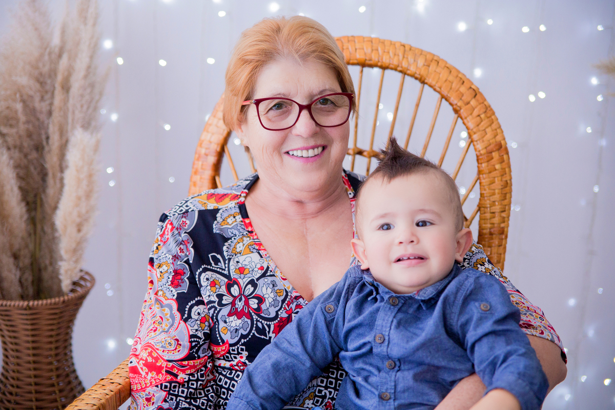 acompanhamento mensal de bebe caxias do sul figurino cenario tematico  personagem foto infantil serra gaucha fotografia familia mundo azul rosa ensaio fotografico crianca newborn baby menino menina smash the cake esmague o bolo banheira urso circo