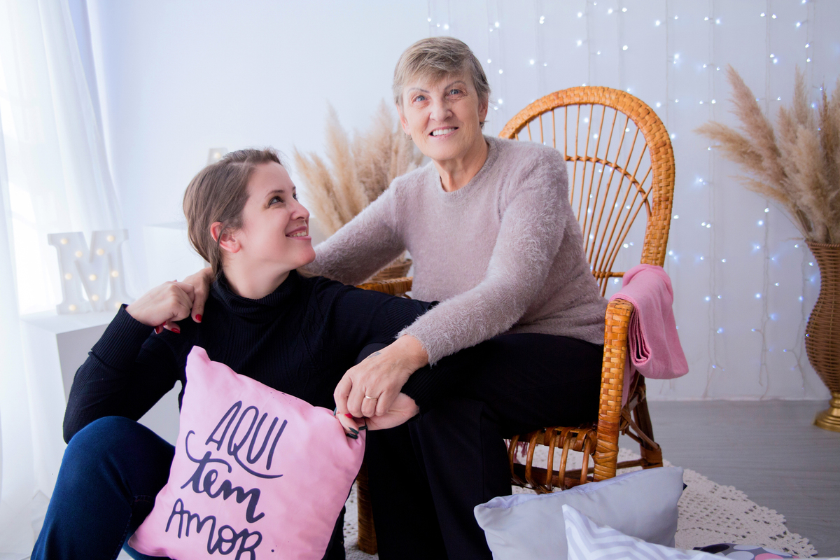 acompanhamento mensal de bebe caxias do sul figurino cenario tematico  personagem foto infantil serra gaucha fotografia familia mundo azul rosa ensaio fotografico crianca newborn baby menino menina smash the cake esmague o bolo banheira urso circo