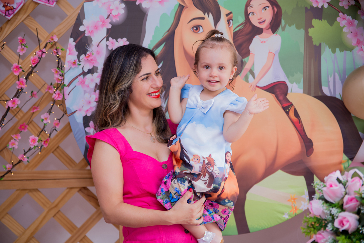 acompanhamento mensal de bebe caxias do sul figurino cenario tematico  personagem foto infantil serra gaucha fotografia familia mundo azul rosa ensaio fotografico crianca newborn baby menino menina smash the cake esmague o bolo banheira urso circo