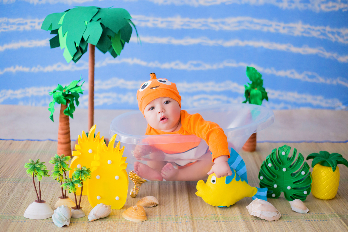 acompanhamento mensal de bebe caxias do sul figurino cenario tematico  personagem foto infantil serra gaucha fotografia familia mundo azul rosa ensaio fotografico crianca newborn baby menino menina smash the cake esmague o bolo banheira urso circo