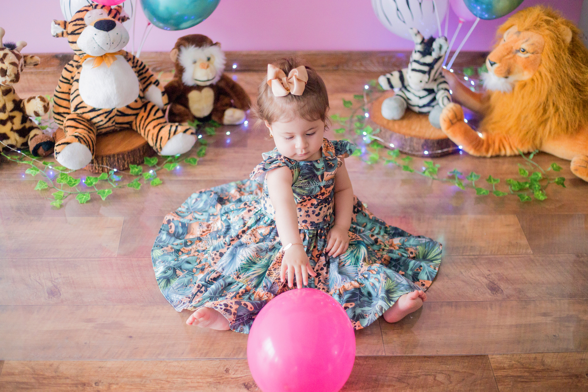 acompanhamento mensal de bebe caxias do sul figurino cenario tematico  personagem foto infantil serra gaucha fotografia familia mundo azul rosa ensaio fotografico crianca newborn baby menino menina smash the cake esmague o bolo banheira urso circo