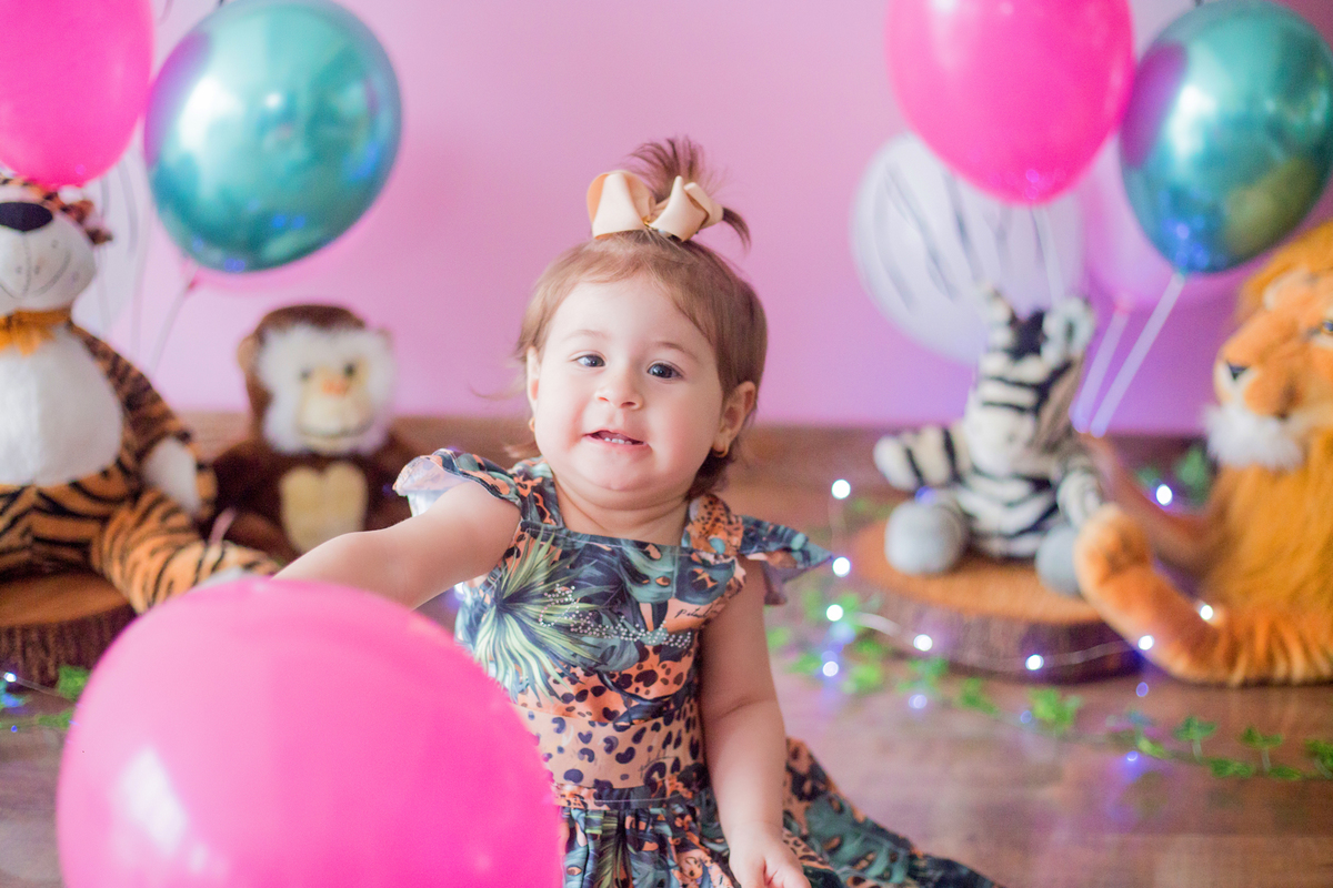 acompanhamento mensal de bebe caxias do sul figurino cenario tematico  personagem foto infantil serra gaucha fotografia familia mundo azul rosa ensaio fotografico crianca newborn baby menino menina smash the cake esmague o bolo banheira urso circo