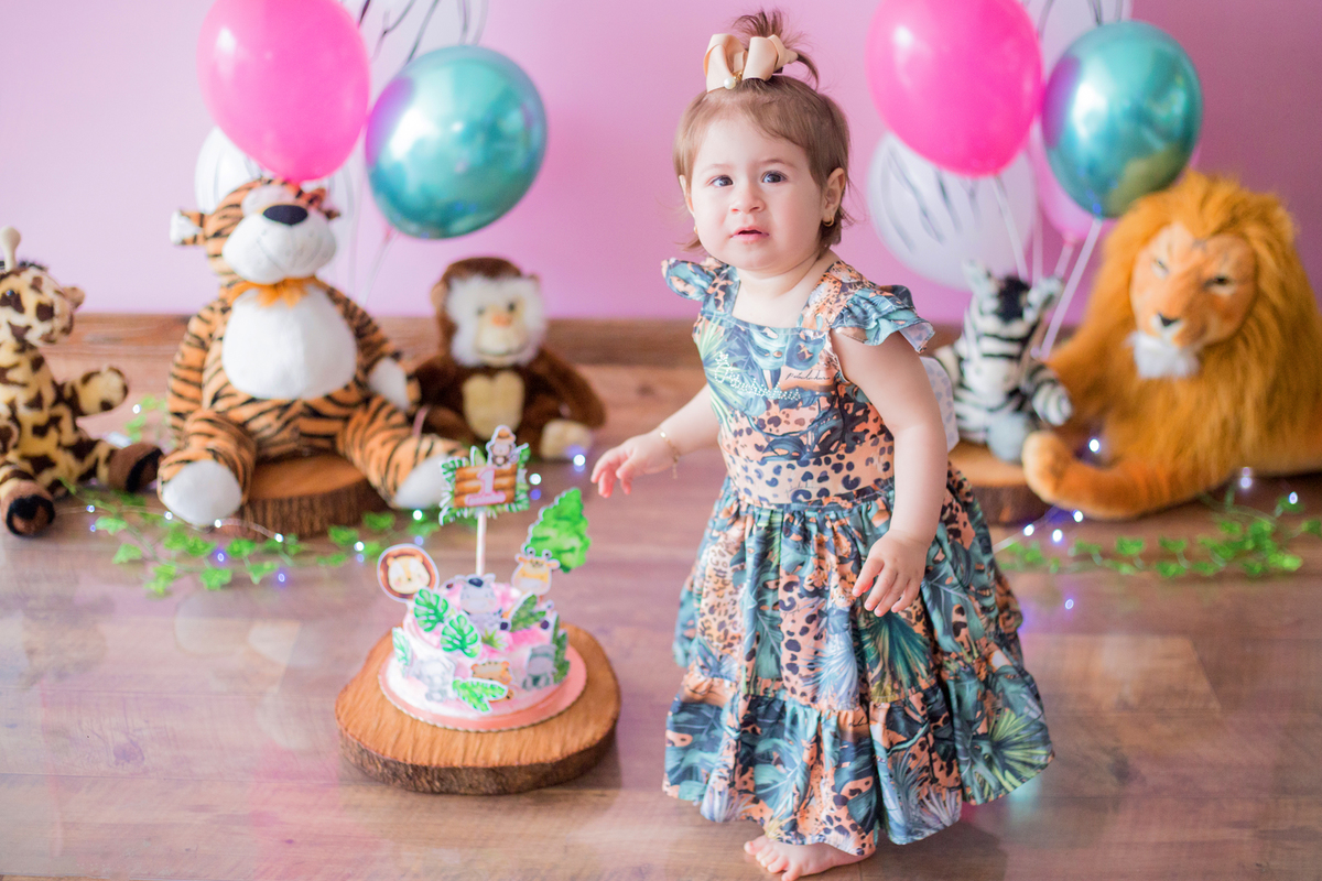 acompanhamento mensal de bebe caxias do sul figurino cenario tematico  personagem foto infantil serra gaucha fotografia familia mundo azul rosa ensaio fotografico crianca newborn baby menino menina smash the cake esmague o bolo banheira urso circo