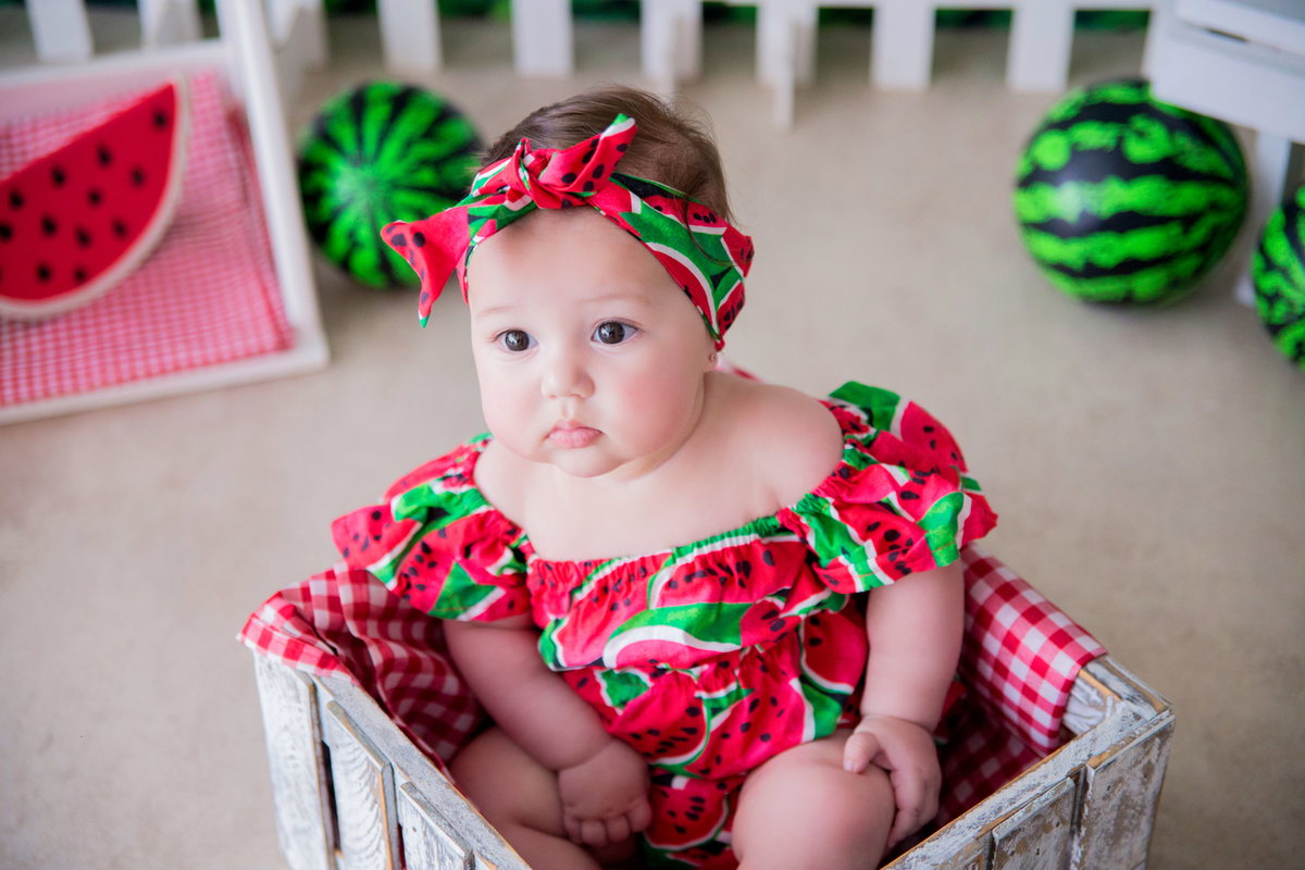 acompanhamento mensal de bebe caxias do sul figurino cenario tematico  personagem foto infantil serra gaucha fotografia familia mundo azul rosa ensaio fotografico crianca newborn baby menino menina smash the cake esmague o bolo banheira urso circo