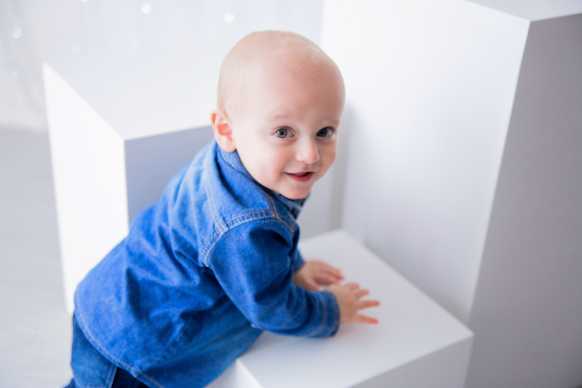 acompanhamento mensal de bebe caxias do sul figurino cenario tematico  personagem foto infantil serra gaucha fotografia familia mundo azul rosa ensaio fotografico crianca newborn baby menino menina smash the cake esmague o bolo banheira urso circo