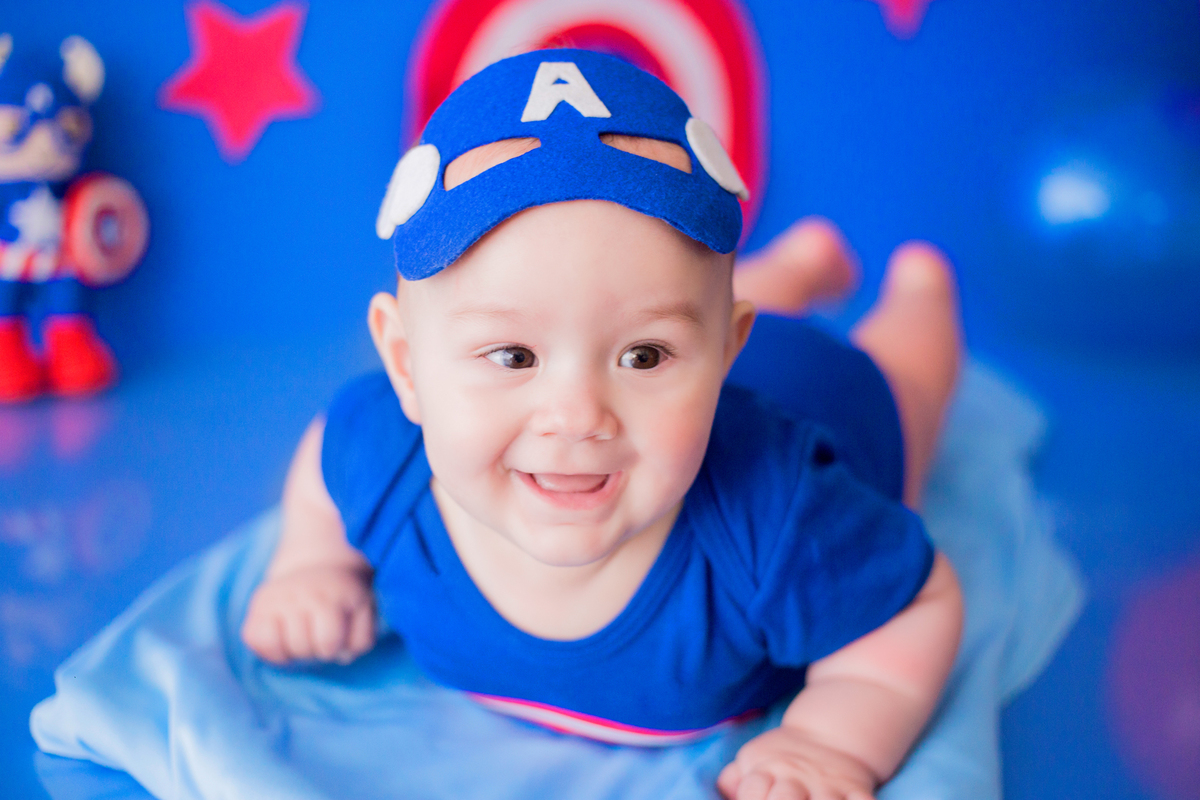acompanhamento mensal de bebe caxias do sul figurino cenario tematico  personagem foto infantil serra gaucha fotografia familia mundo azul rosa ensaio fotografico crianca newborn baby menino menina smash the cake esmague o bolo banheira urso circo