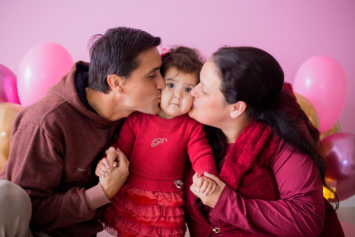 acompanhamento mensal de bebe caxias do sul figurino cenario tematico  personagem foto infantil serra gaucha fotografia familia mundo azul rosa ensaio fotografico crianca newborn baby menino menina smash the cake esmague o bolo banheira urso circo