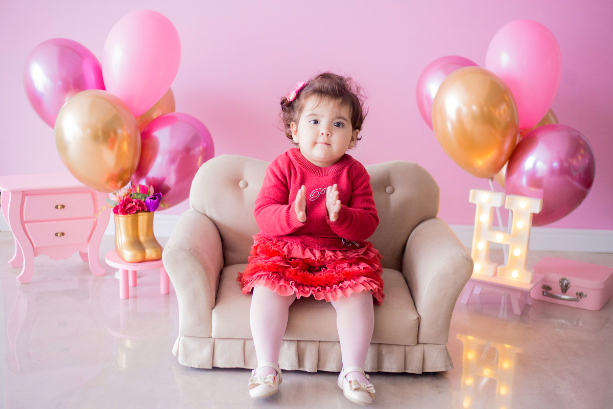 acompanhamento mensal de bebe caxias do sul figurino cenario tematico  personagem foto infantil serra gaucha fotografia familia mundo azul rosa ensaio fotografico crianca newborn baby menino menina smash the cake esmague o bolo banheira urso circo