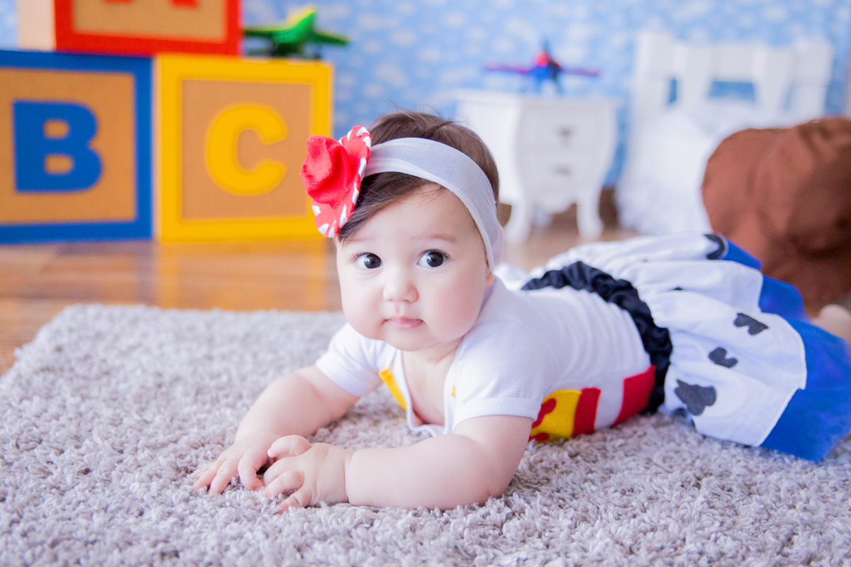 acompanhamento mensal de bebe caxias do sul figurino cenario tematico  personagem foto infantil serra gaucha fotografia familia mundo azul rosa ensaio fotografico crianca newborn baby menino menina smash the cake esmague o bolo banheira urso circo