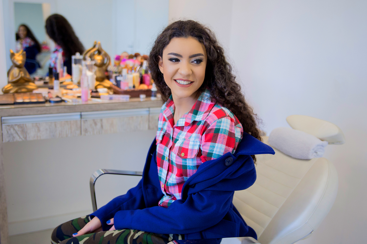 acompanhamento mensal de bebe caxias do sul figurino cenario tematico  personagem foto infantil serra gaucha fotografia familia mundo azul rosa ensaio fotografico crianca newborn baby menino menina smash the cake esmague o bolo banheira urso circo