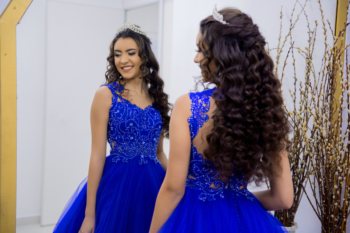 acompanhamento mensal de bebe caxias do sul figurino cenario tematico  personagem foto infantil serra gaucha fotografia familia mundo azul rosa ensaio fotografico crianca newborn baby menino menina smash the cake esmague o bolo banheira urso circo