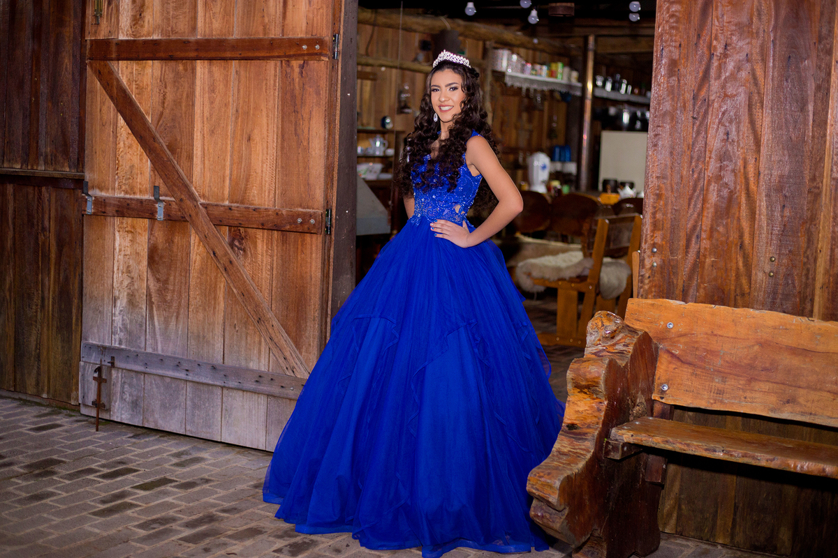 acompanhamento mensal de bebe caxias do sul figurino cenario tematico  personagem foto infantil serra gaucha fotografia familia mundo azul rosa ensaio fotografico crianca newborn baby menino menina smash the cake esmague o bolo banheira urso circo