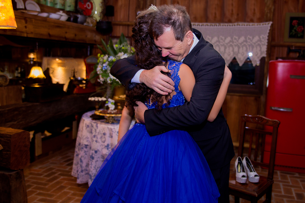 acompanhamento mensal de bebe caxias do sul figurino cenario tematico  personagem foto infantil serra gaucha fotografia familia mundo azul rosa ensaio fotografico crianca newborn baby menino menina smash the cake esmague o bolo banheira urso circo