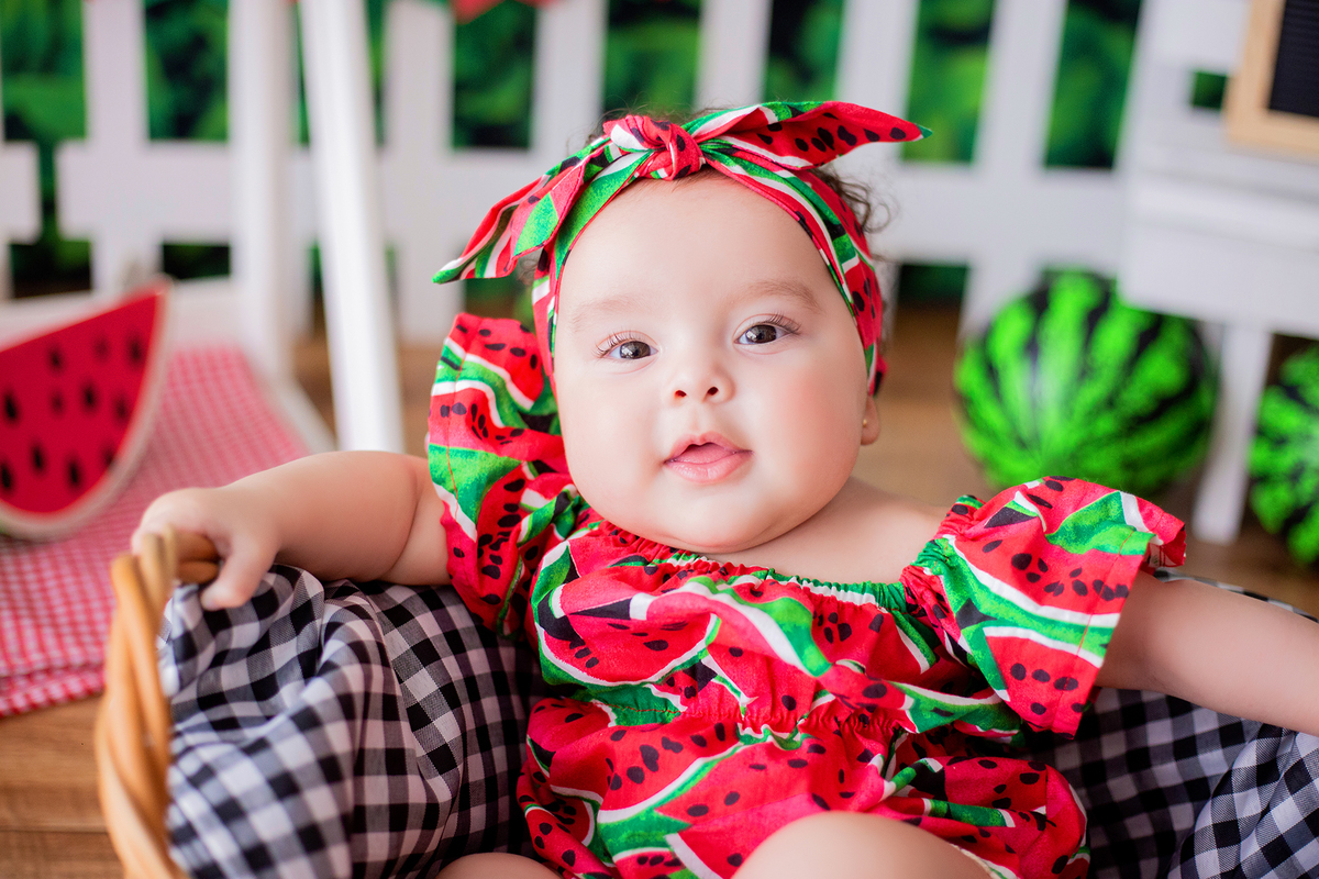 acompanhamento mensal de bebe caxias do sul figurino cenario tematico  personagem foto infantil serra gaucha fotografia familia mundo azul rosa ensaio fotografico crianca newborn baby menino menina smash the cake esmague o bolo banheira urso circo