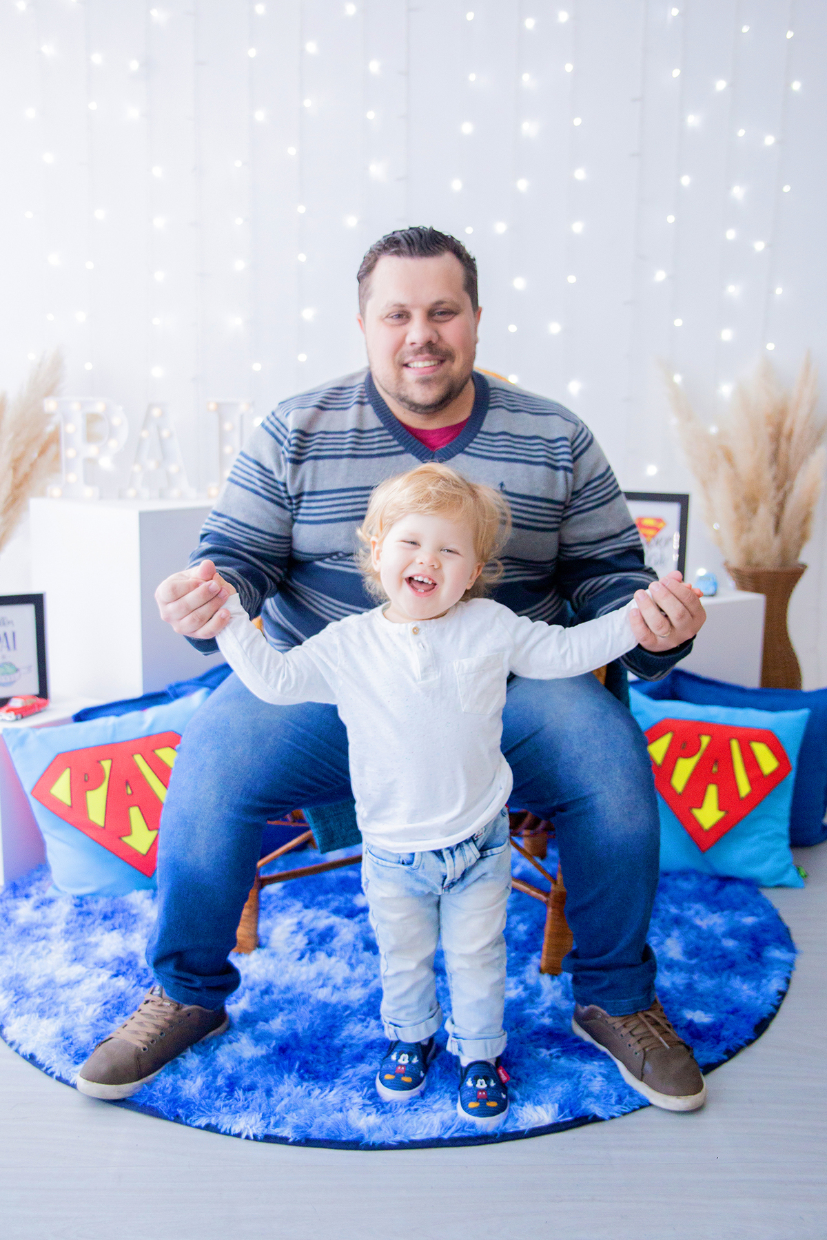 acompanhamento mensal de bebe caxias do sul figurino cenario tematico  personagem foto infantil serra gaucha fotografia familia mundo azul rosa ensaio fotografico crianca newborn baby menino menina smash the cake esmague o bolo banheira urso circo