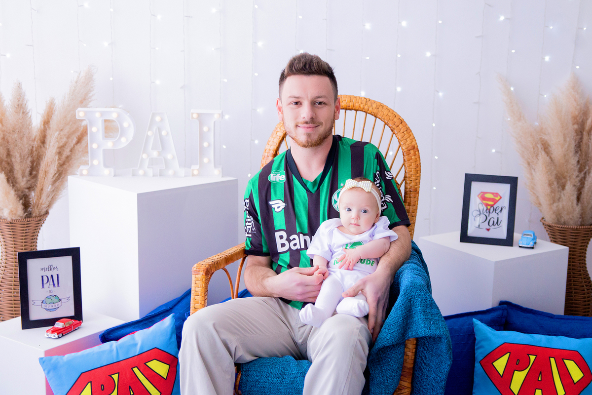 acompanhamento mensal de bebe caxias do sul figurino cenario tematico  personagem foto infantil serra gaucha fotografia familia mundo azul rosa ensaio fotografico crianca newborn baby menino menina smash the cake esmague o bolo banheira urso circo