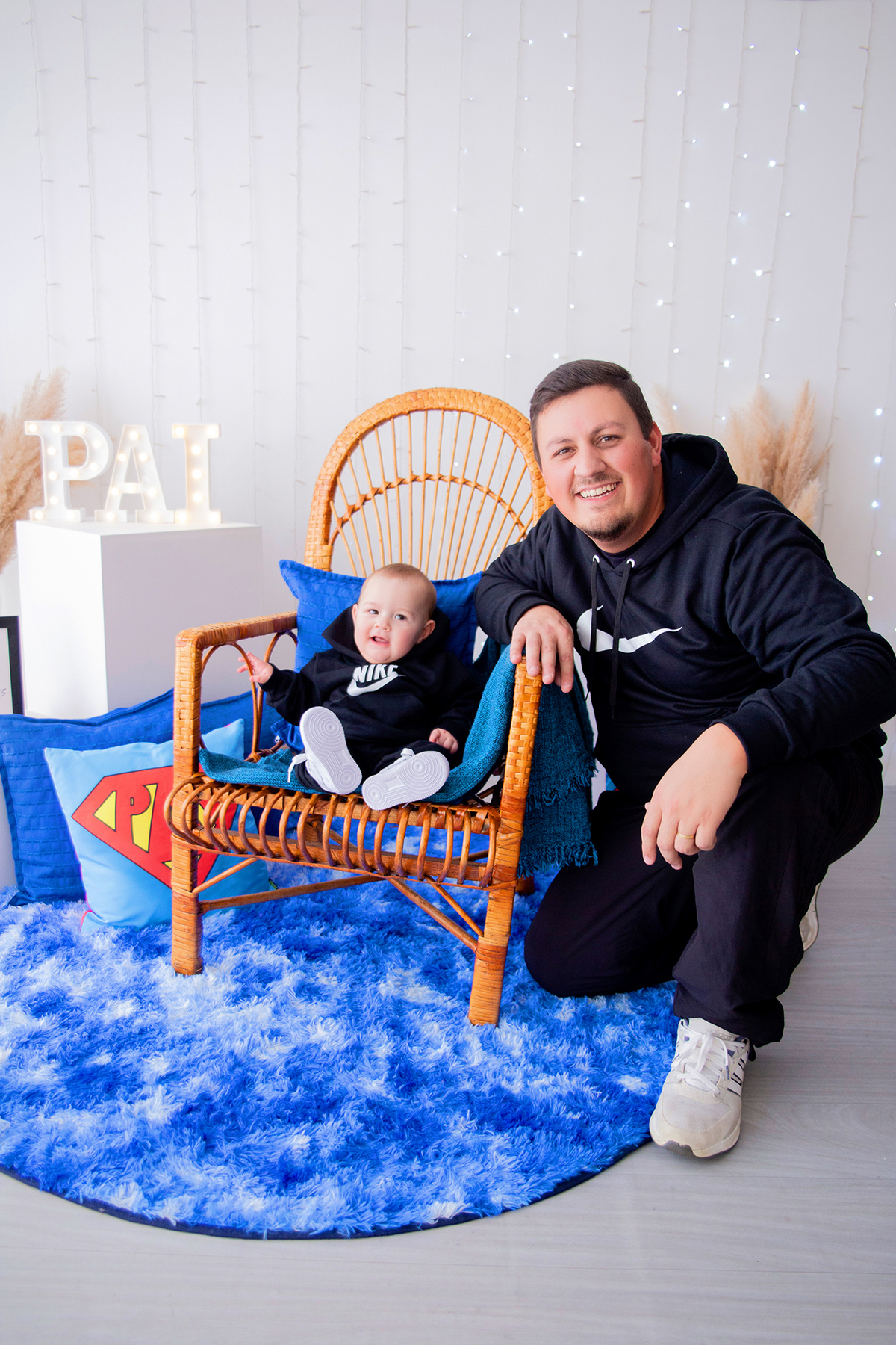 acompanhamento mensal de bebe caxias do sul figurino cenario tematico  personagem foto infantil serra gaucha fotografia familia mundo azul rosa ensaio fotografico crianca newborn baby menino menina smash the cake esmague o bolo banheira urso circo