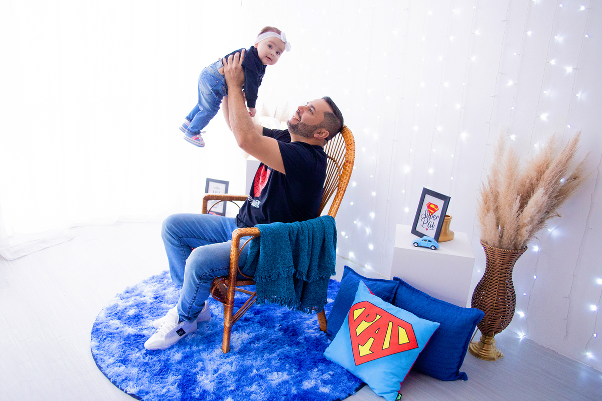 acompanhamento mensal de bebe caxias do sul figurino cenario tematico  personagem foto infantil serra gaucha fotografia familia mundo azul rosa ensaio fotografico crianca newborn baby menino menina smash the cake esmague o bolo banheira urso circo