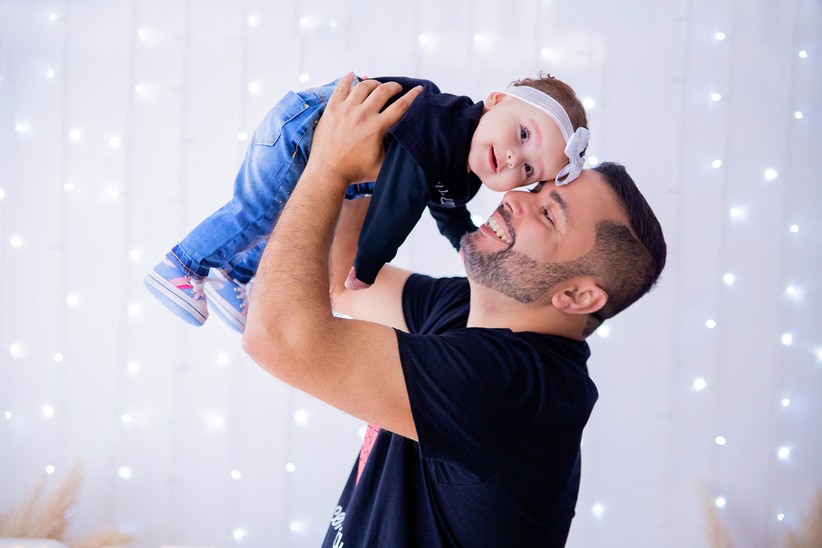 acompanhamento mensal de bebe caxias do sul figurino cenario tematico  personagem foto infantil serra gaucha fotografia familia mundo azul rosa ensaio fotografico crianca newborn baby menino menina smash the cake esmague o bolo banheira urso circo