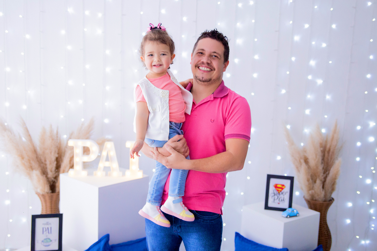 acompanhamento mensal de bebe caxias do sul figurino cenario tematico  personagem foto infantil serra gaucha fotografia familia mundo azul rosa ensaio fotografico crianca newborn baby menino menina smash the cake esmague o bolo banheira urso circo