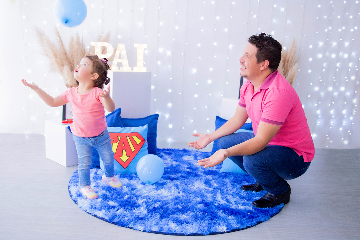 acompanhamento mensal de bebe caxias do sul figurino cenario tematico  personagem foto infantil serra gaucha fotografia familia mundo azul rosa ensaio fotografico crianca newborn baby menino menina smash the cake esmague o bolo banheira urso circo