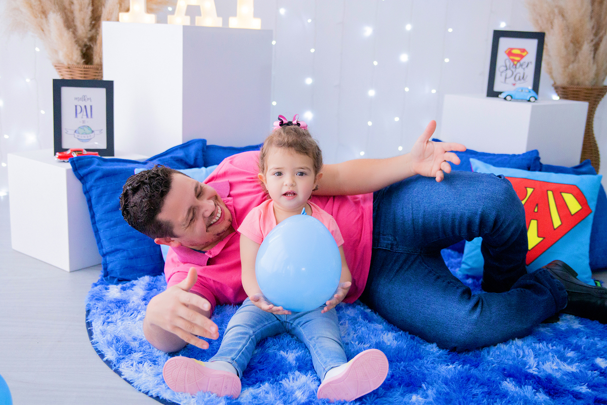 acompanhamento mensal de bebe caxias do sul figurino cenario tematico  personagem foto infantil serra gaucha fotografia familia mundo azul rosa ensaio fotografico crianca newborn baby menino menina smash the cake esmague o bolo banheira urso circo