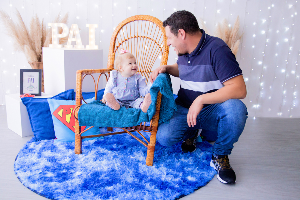 acompanhamento mensal de bebe caxias do sul figurino cenario tematico  personagem foto infantil serra gaucha fotografia familia mundo azul rosa ensaio fotografico crianca newborn baby menino menina smash the cake esmague o bolo banheira urso circo