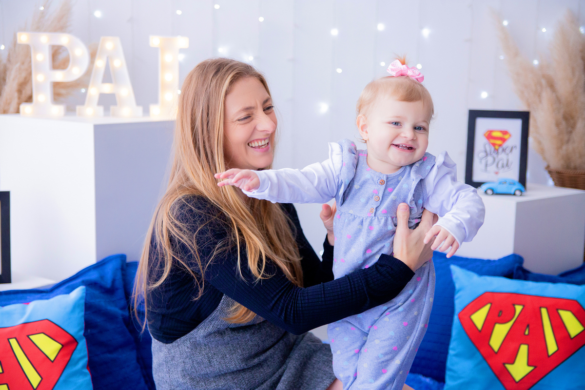 acompanhamento mensal de bebe caxias do sul figurino cenario tematico  personagem foto infantil serra gaucha fotografia familia mundo azul rosa ensaio fotografico crianca newborn baby menino menina smash the cake esmague o bolo banheira urso circo