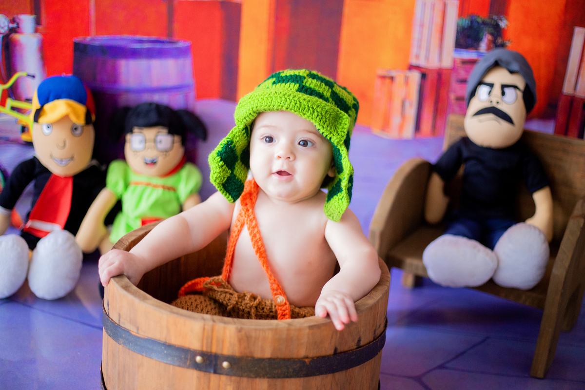 acompanhamento mensal de bebe caxias do sul figurino cenario tematico  personagem foto infantil serra gaucha fotografia familia mundo azul rosa ensaio fotografico crianca newborn baby menino menina smash the cake esmague o bolo banheira urso circo