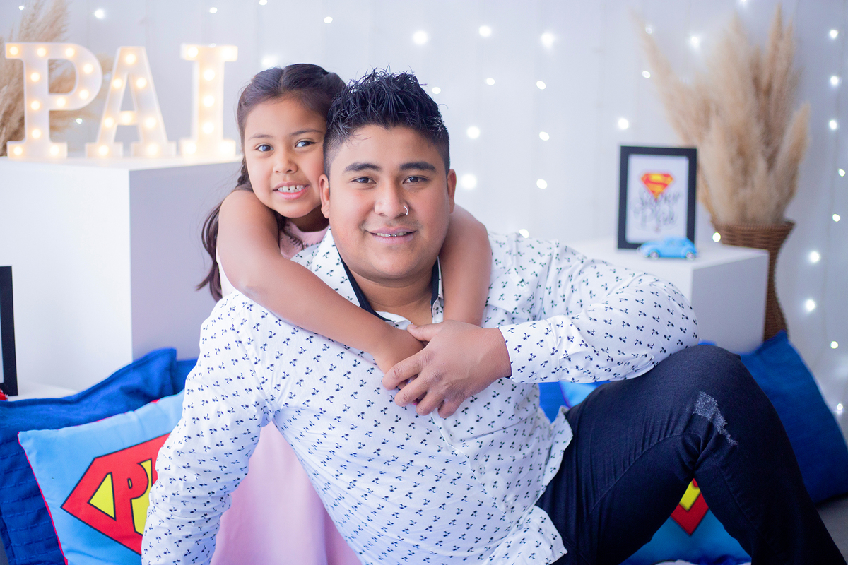 acompanhamento mensal de bebe caxias do sul figurino cenario tematico  personagem foto infantil serra gaucha fotografia familia mundo azul rosa ensaio fotografico crianca newborn baby menino menina smash the cake esmague o bolo banheira urso circo