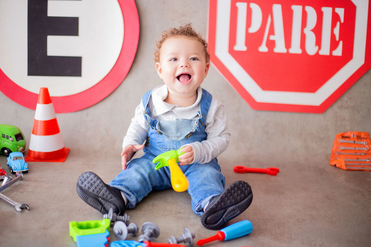acompanhamento mensal de bebe caxias do sul figurino cenario tematico  personagem foto infantil serra gaucha fotografia familia mundo azul rosa ensaio fotografico crianca newborn baby menino menina smash the cake esmague o bolo banheira urso circo