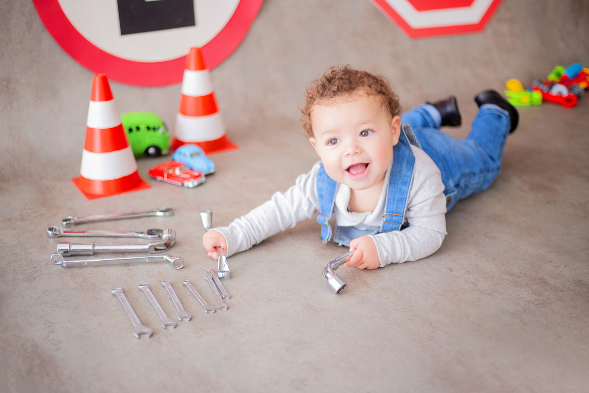 acompanhamento mensal de bebe caxias do sul figurino cenario tematico  personagem foto infantil serra gaucha fotografia familia mundo azul rosa ensaio fotografico crianca newborn baby menino menina smash the cake esmague o bolo banheira urso circo