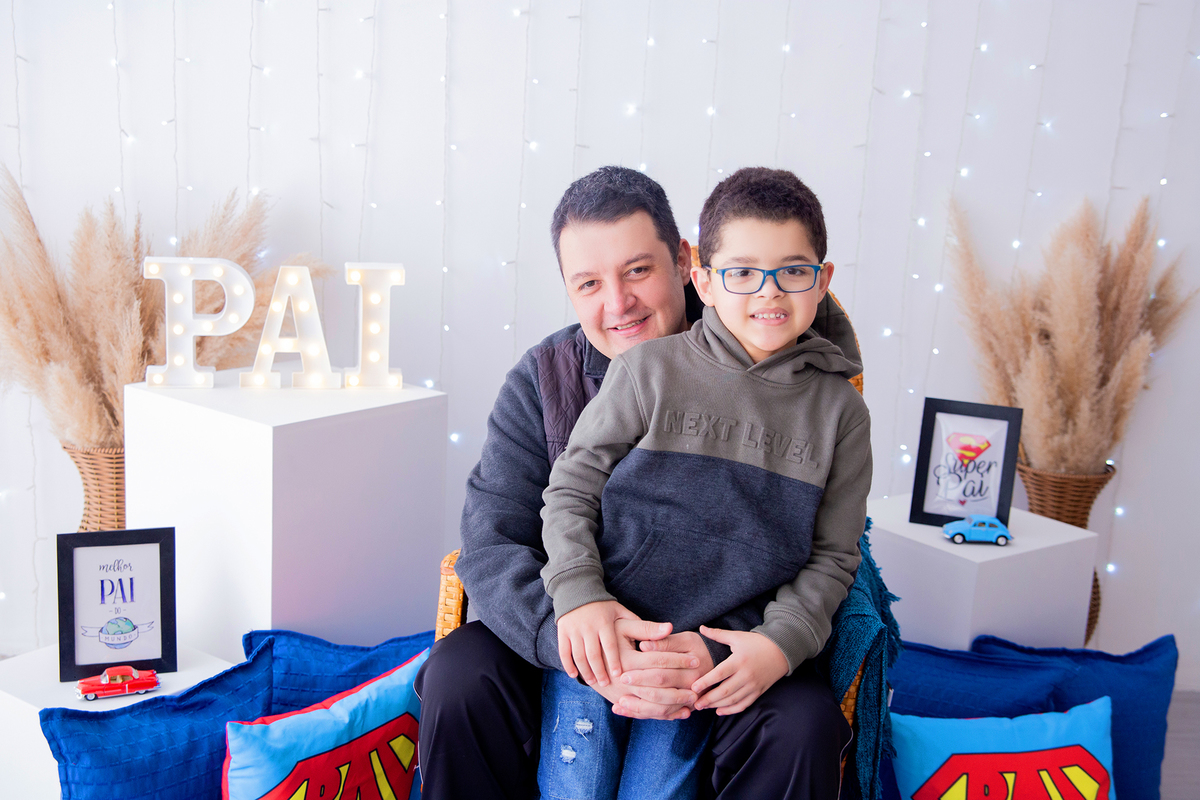 acompanhamento mensal de bebe caxias do sul figurino cenario tematico  personagem foto infantil serra gaucha fotografia familia mundo azul rosa ensaio fotografico crianca newborn baby menino menina smash the cake esmague o bolo banheira urso circo