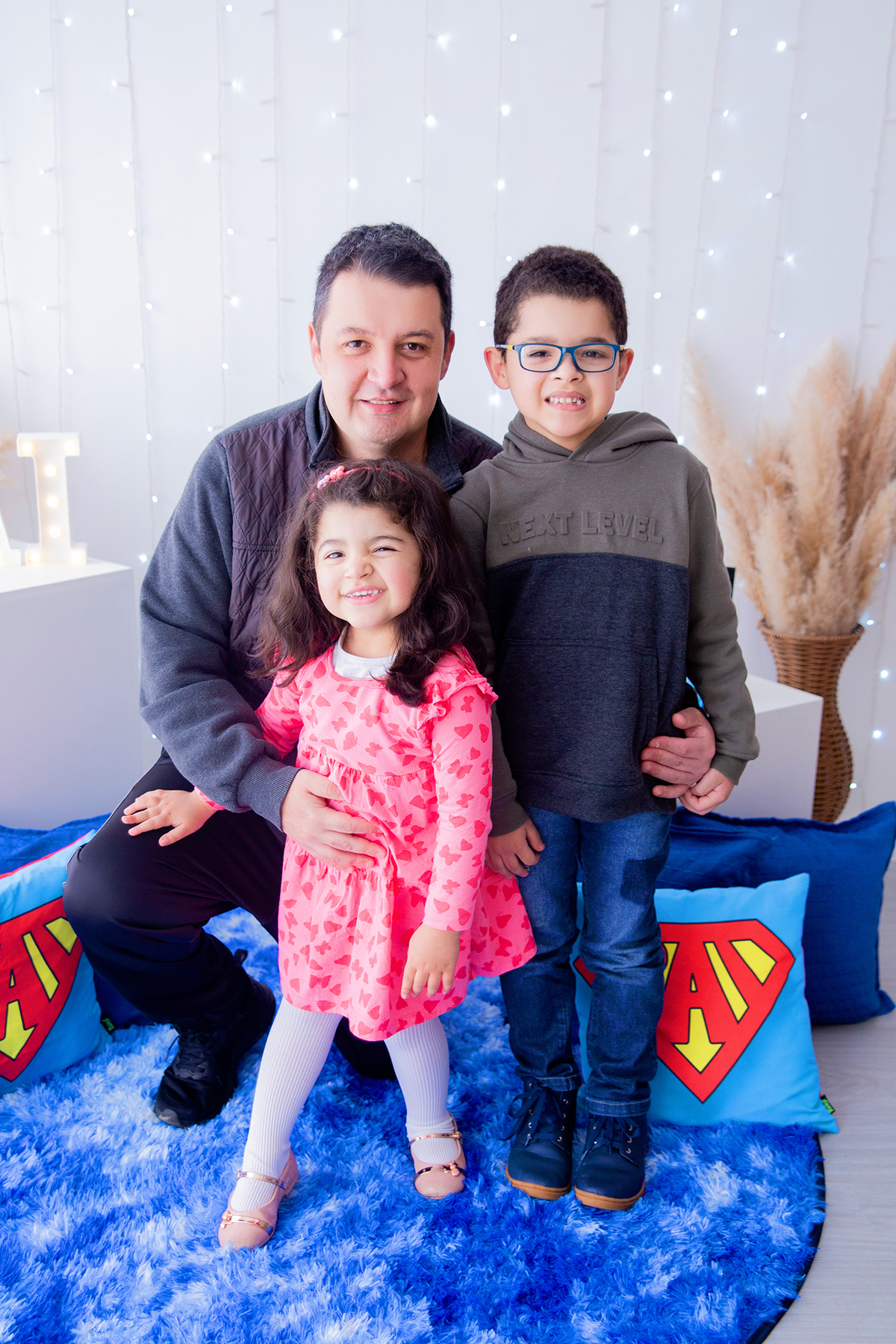 acompanhamento mensal de bebe caxias do sul figurino cenario tematico  personagem foto infantil serra gaucha fotografia familia mundo azul rosa ensaio fotografico crianca newborn baby menino menina smash the cake esmague o bolo banheira urso circo