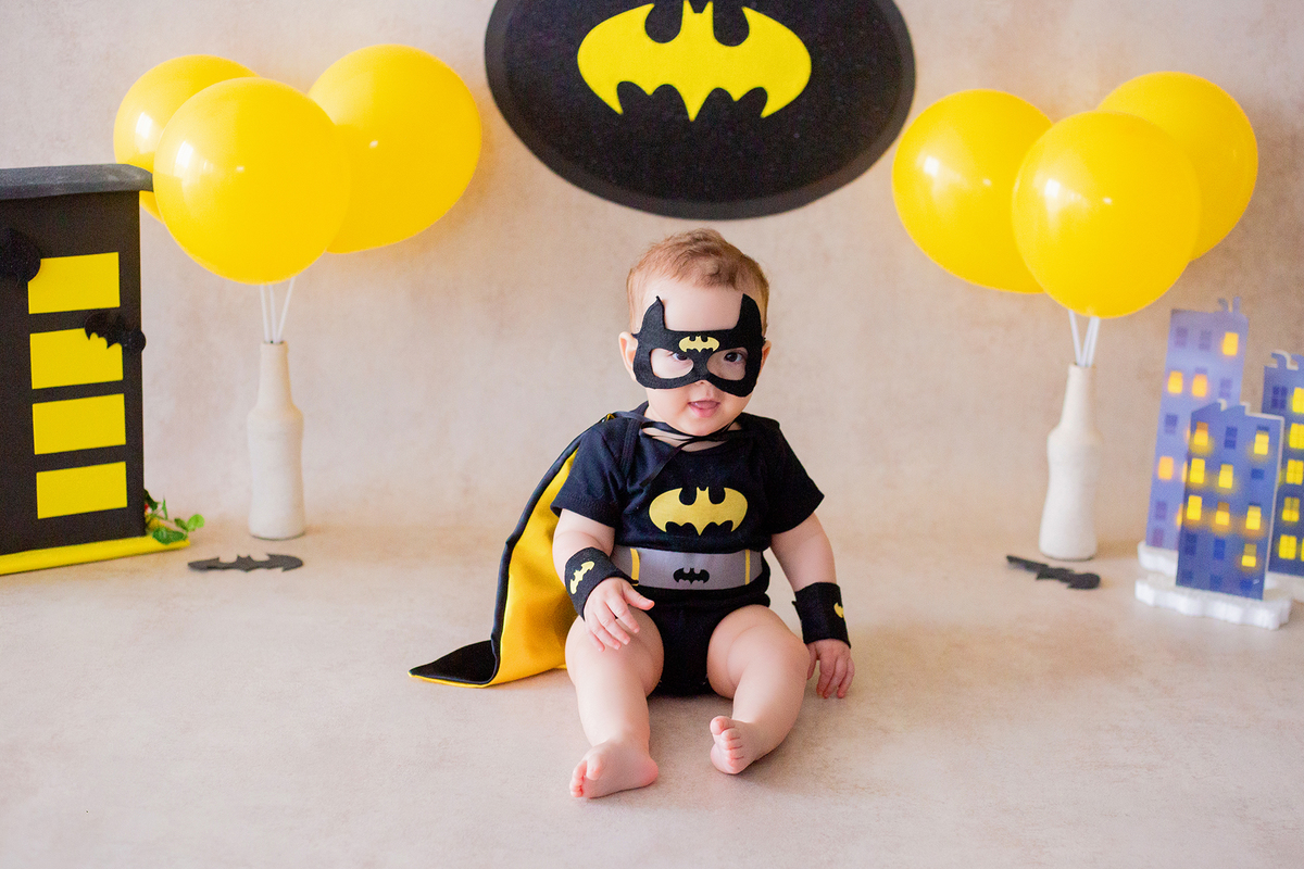 acompanhamento mensal de bebe caxias do sul figurino cenario tematico  personagem foto infantil serra gaucha fotografia familia mundo azul rosa ensaio fotografico crianca newborn baby menino menina smash the cake esmague o bolo banheira urso circo